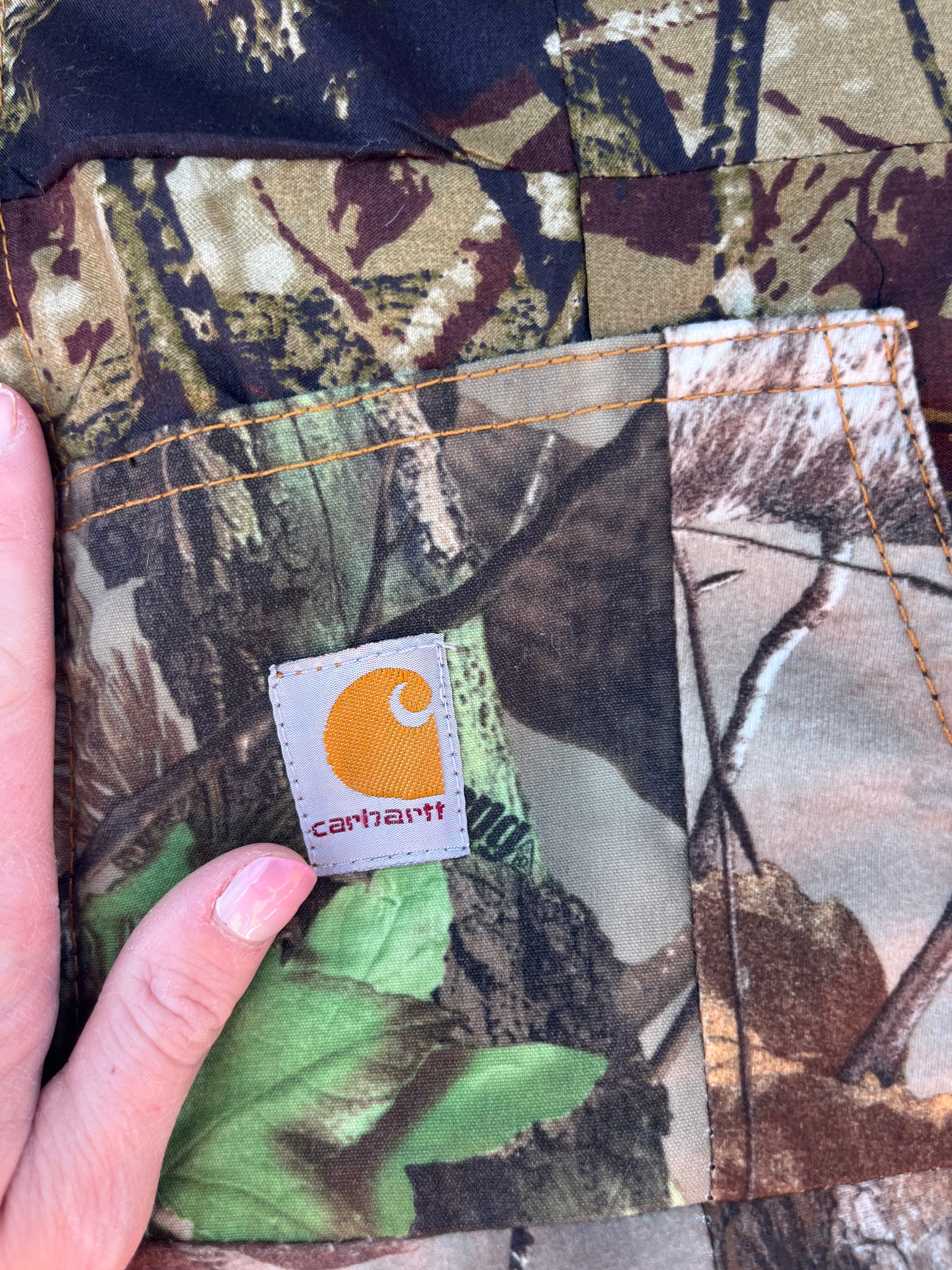 green carhartt camo jacket, XL