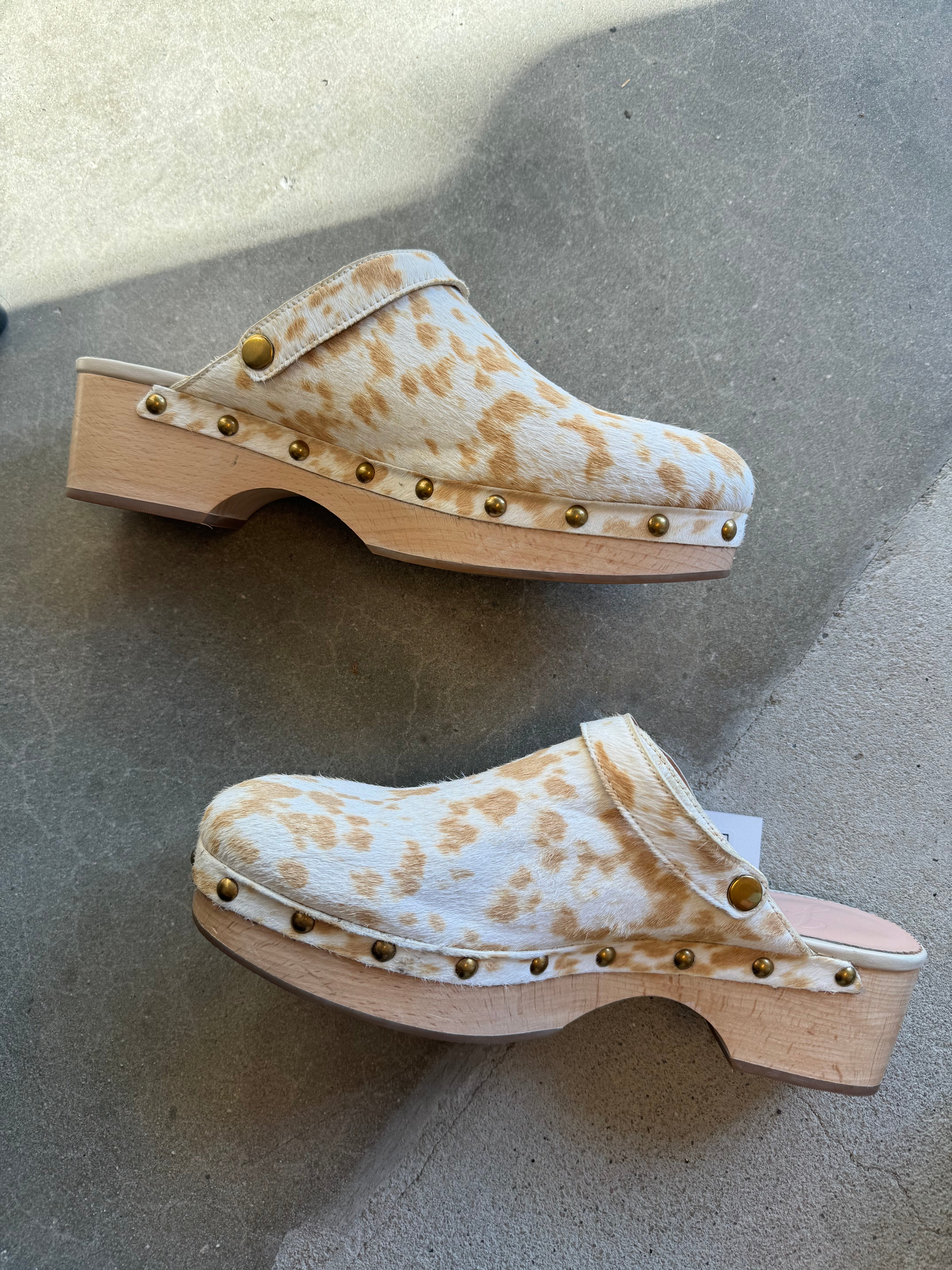 beige qwhite j crew cow print clogs, 10.5 women’s