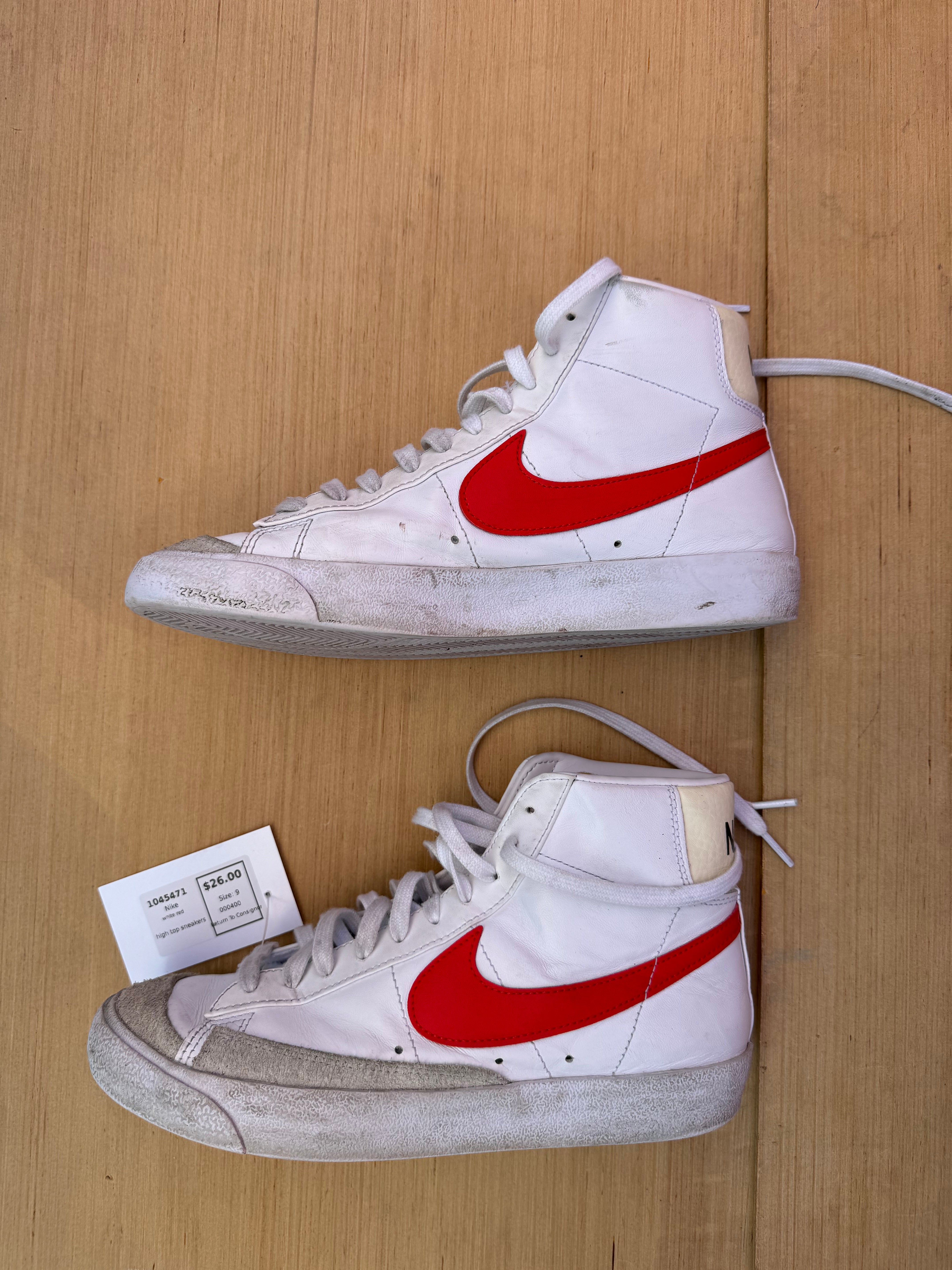 white red Nike high top sneakers, 10.5 women’s / 9 men’s