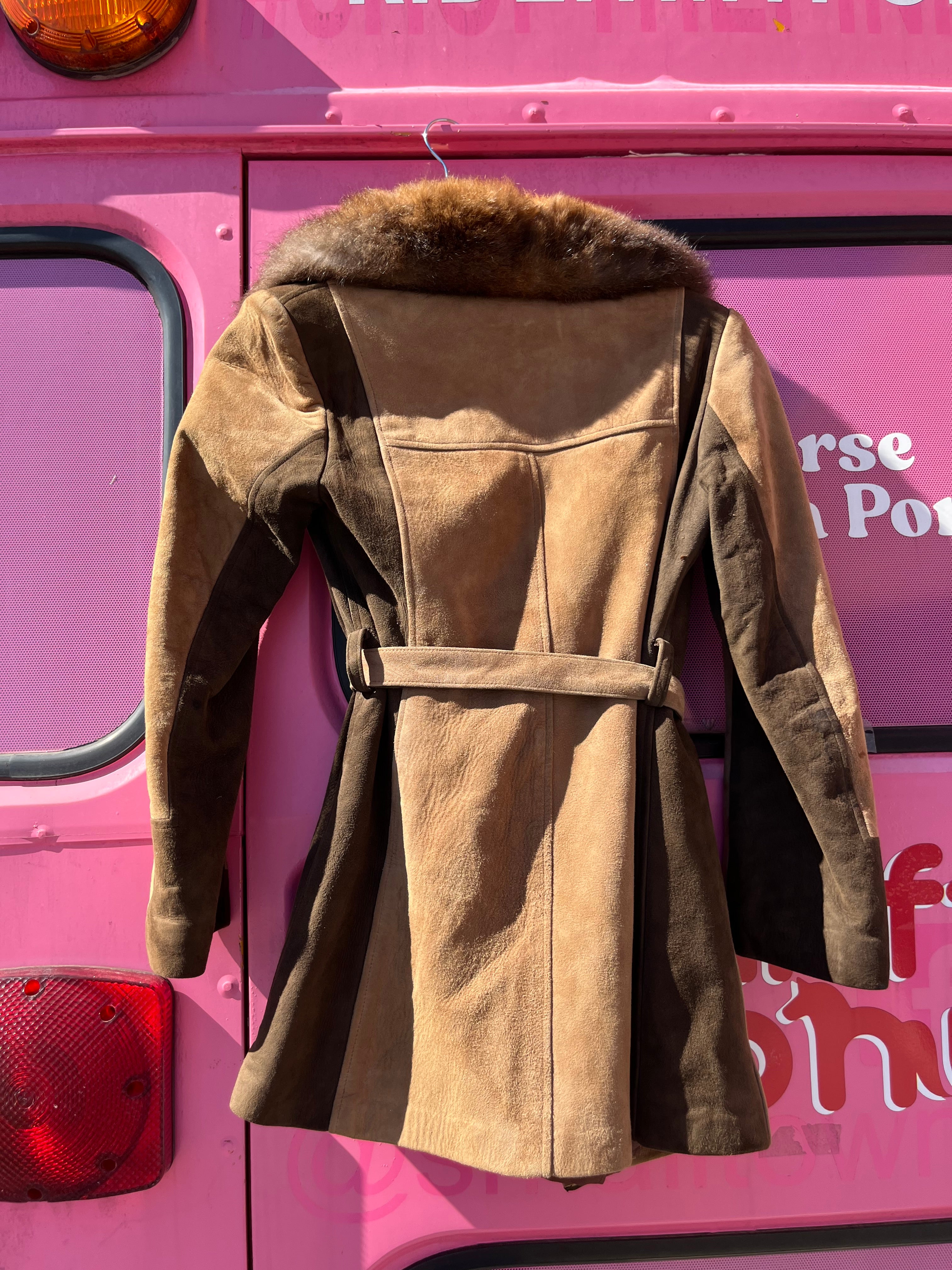 brown mooneys fur vtg suede coat, 10