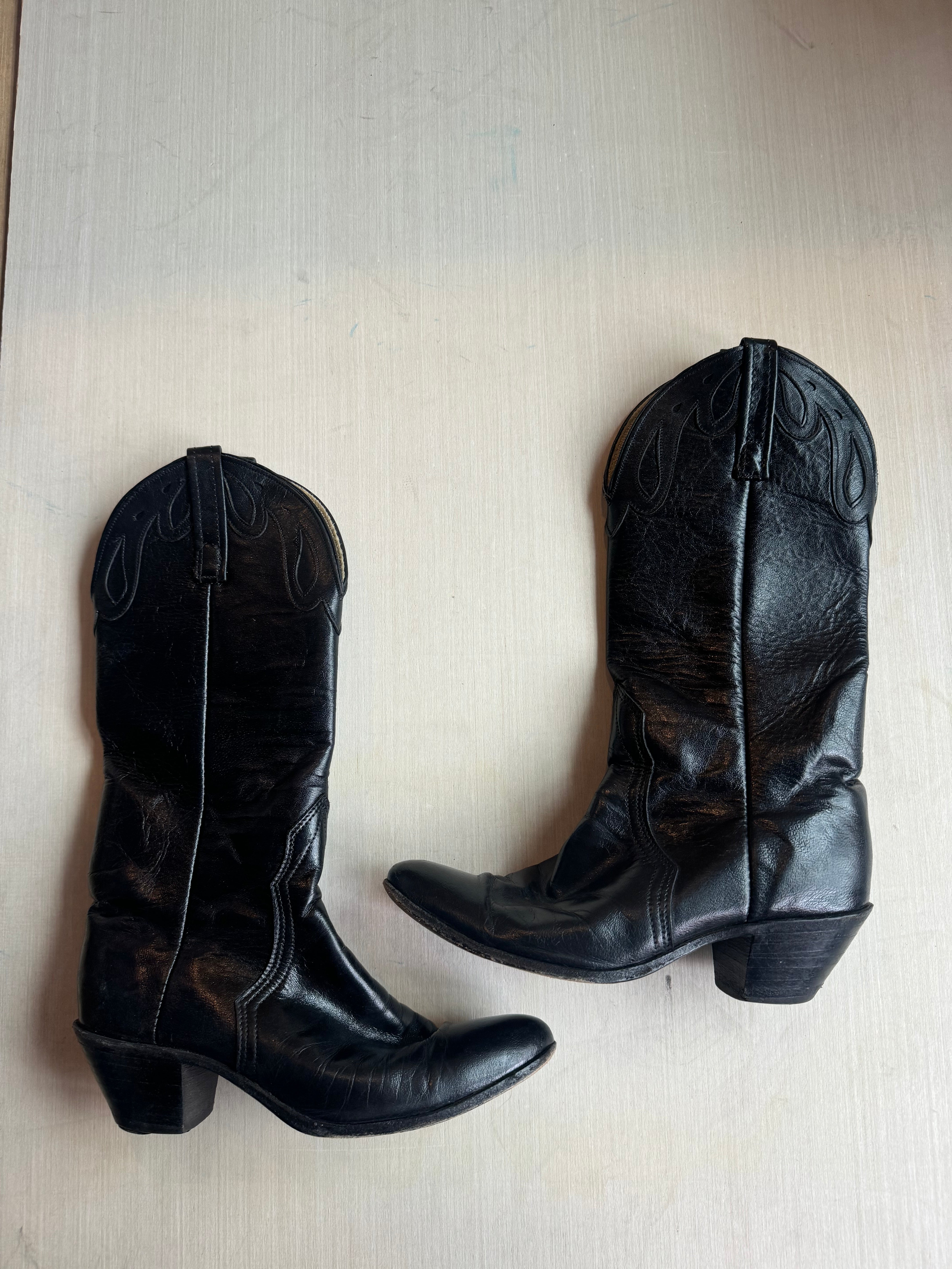 Black  Vtg leather cowboy boots, Women’s 6.5