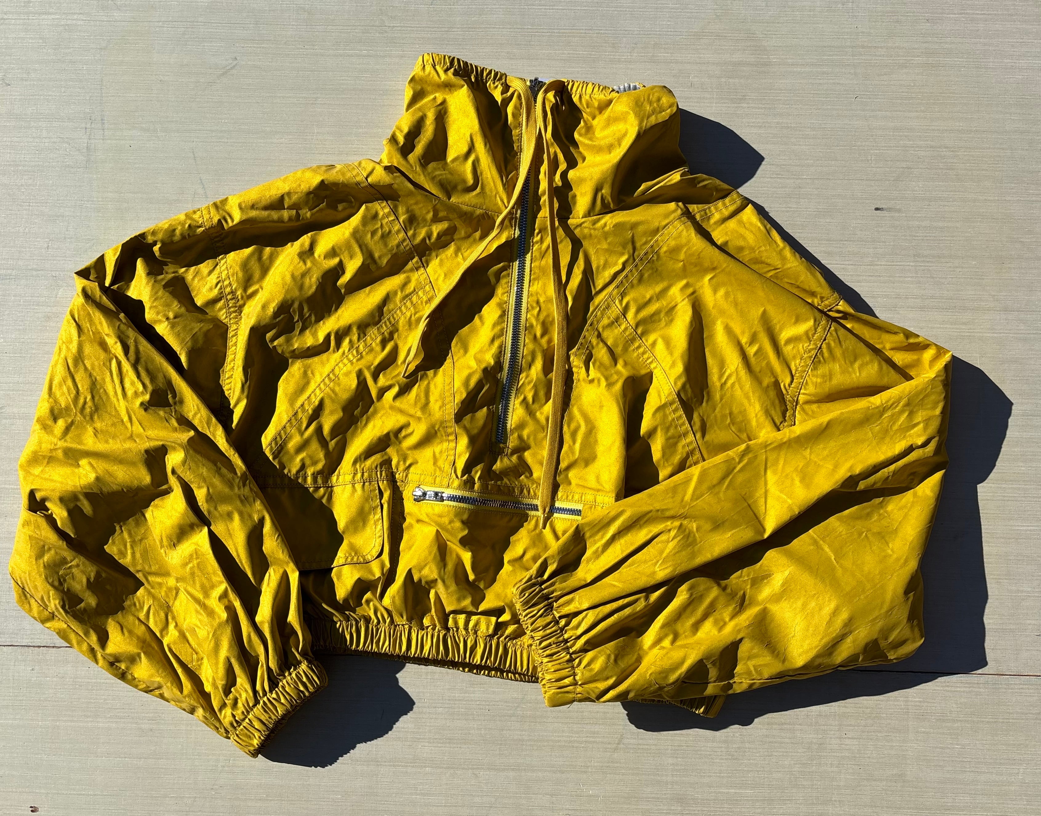 Yelow Free people windbreaker, S