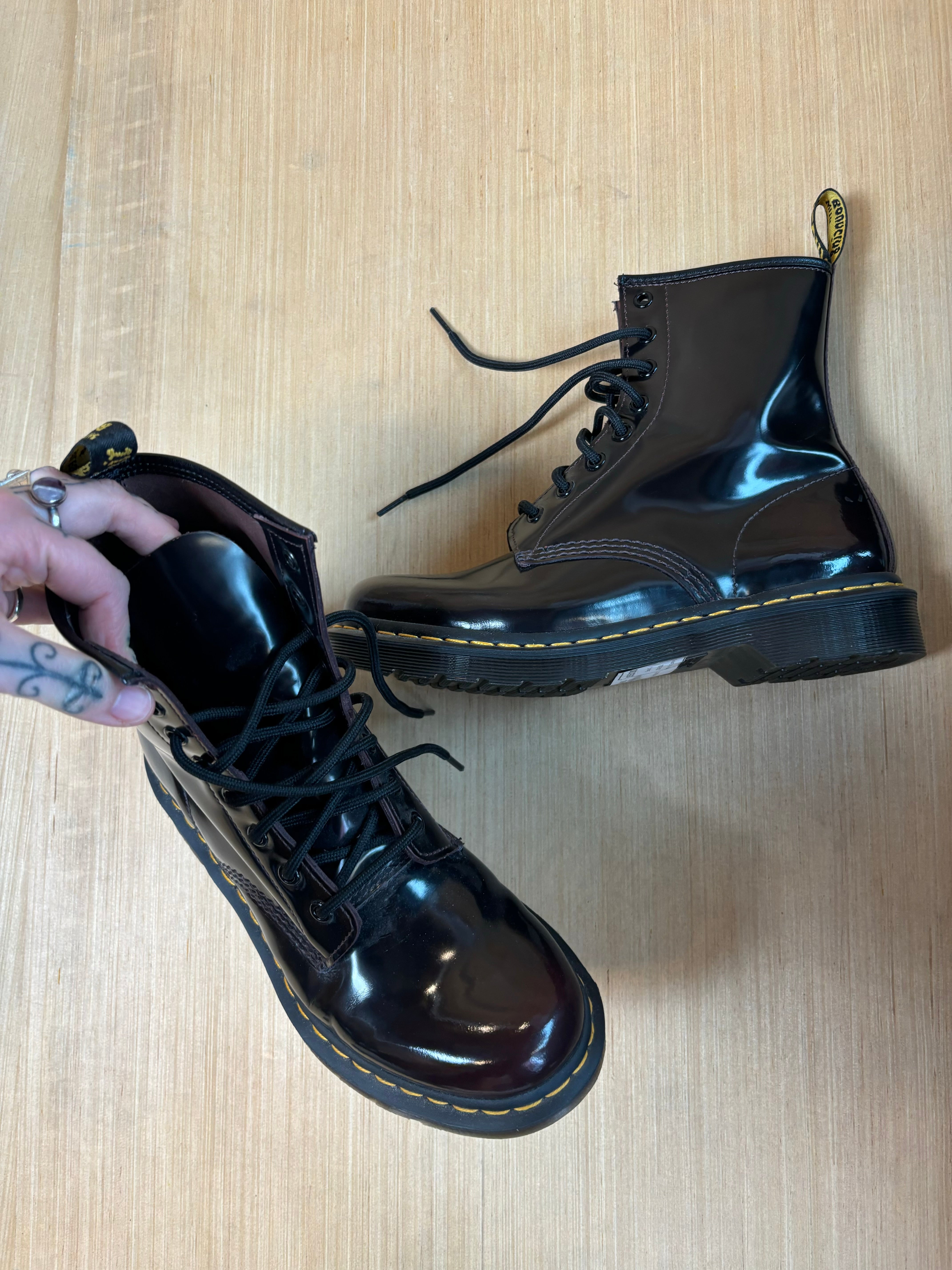 brown dr martens glossy combats, 9