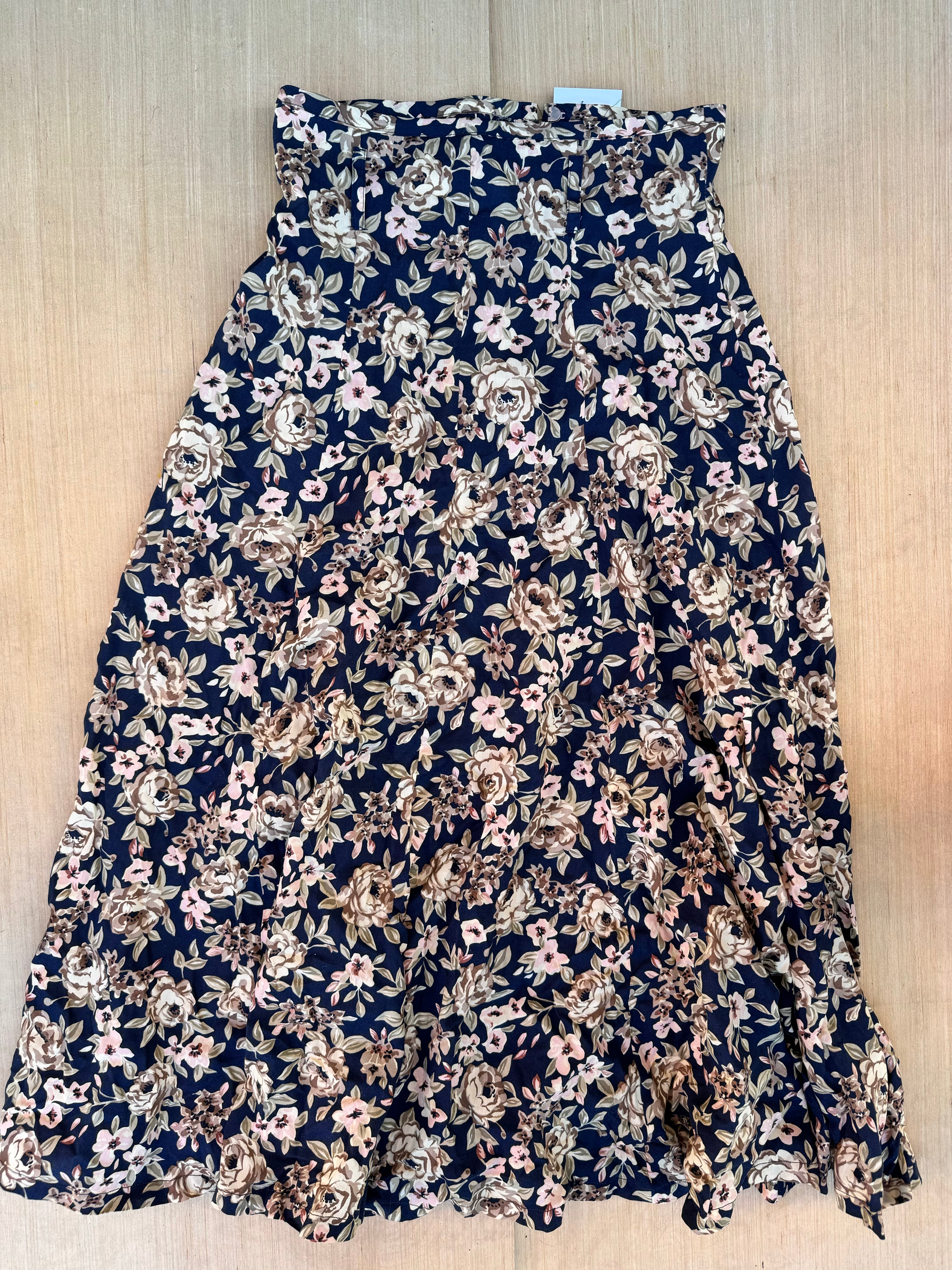 navy cream banana republic floral skirt, 6