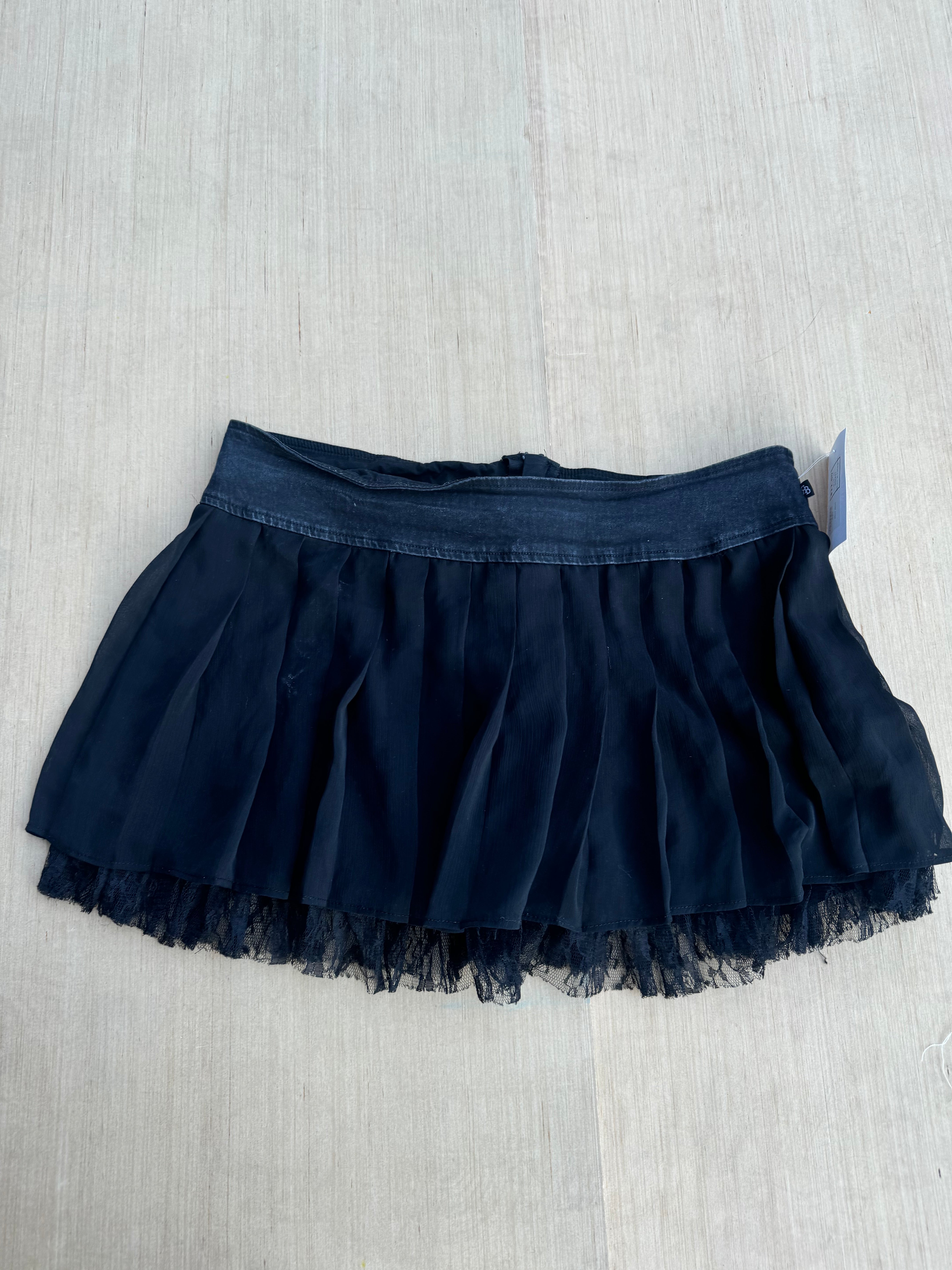 Black Royal Bones Mini skirt, Xl