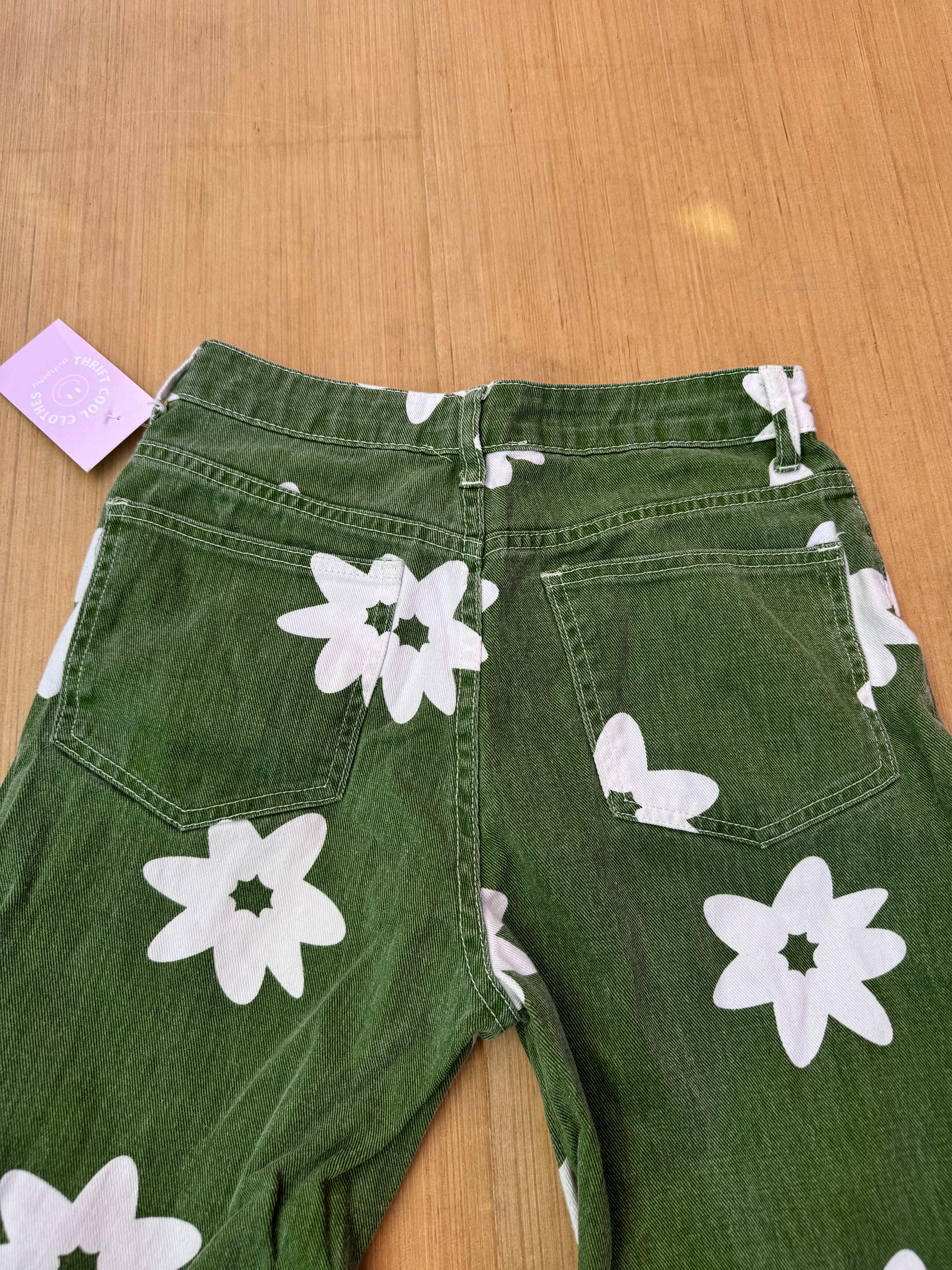 green baevely floral jeans, s