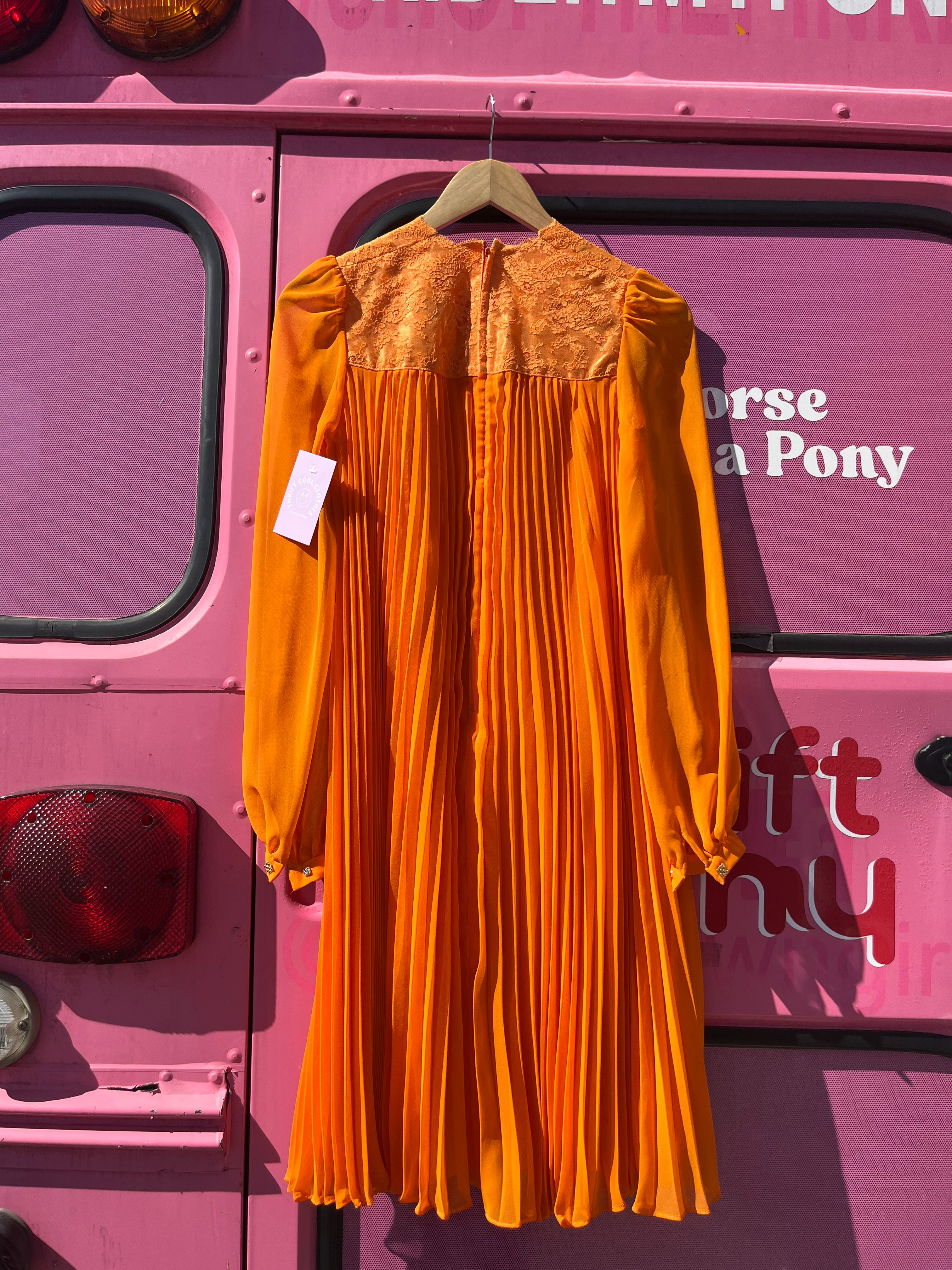 Orange RN Vtg night gown, 9