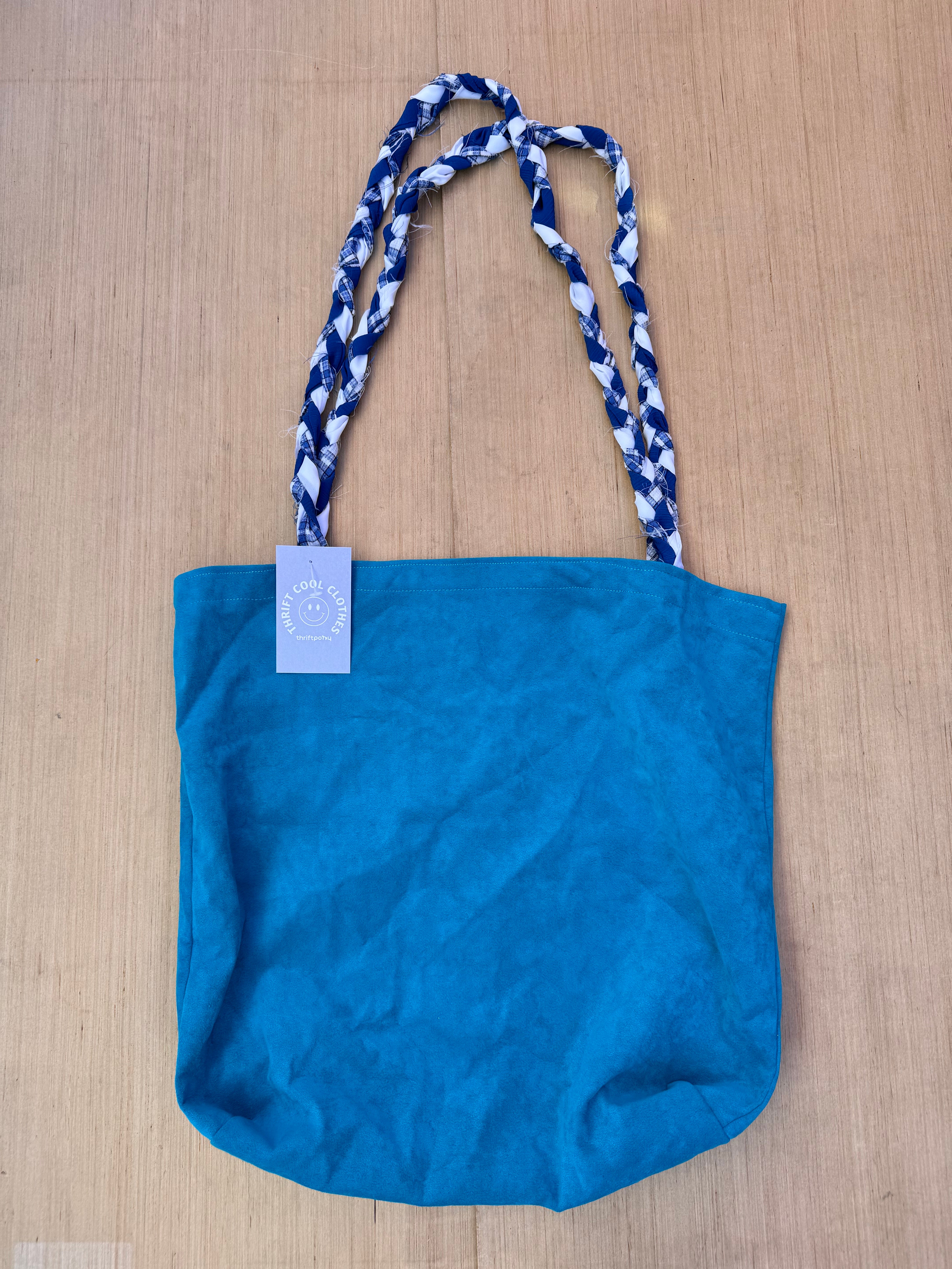 teal  tote w weave handle