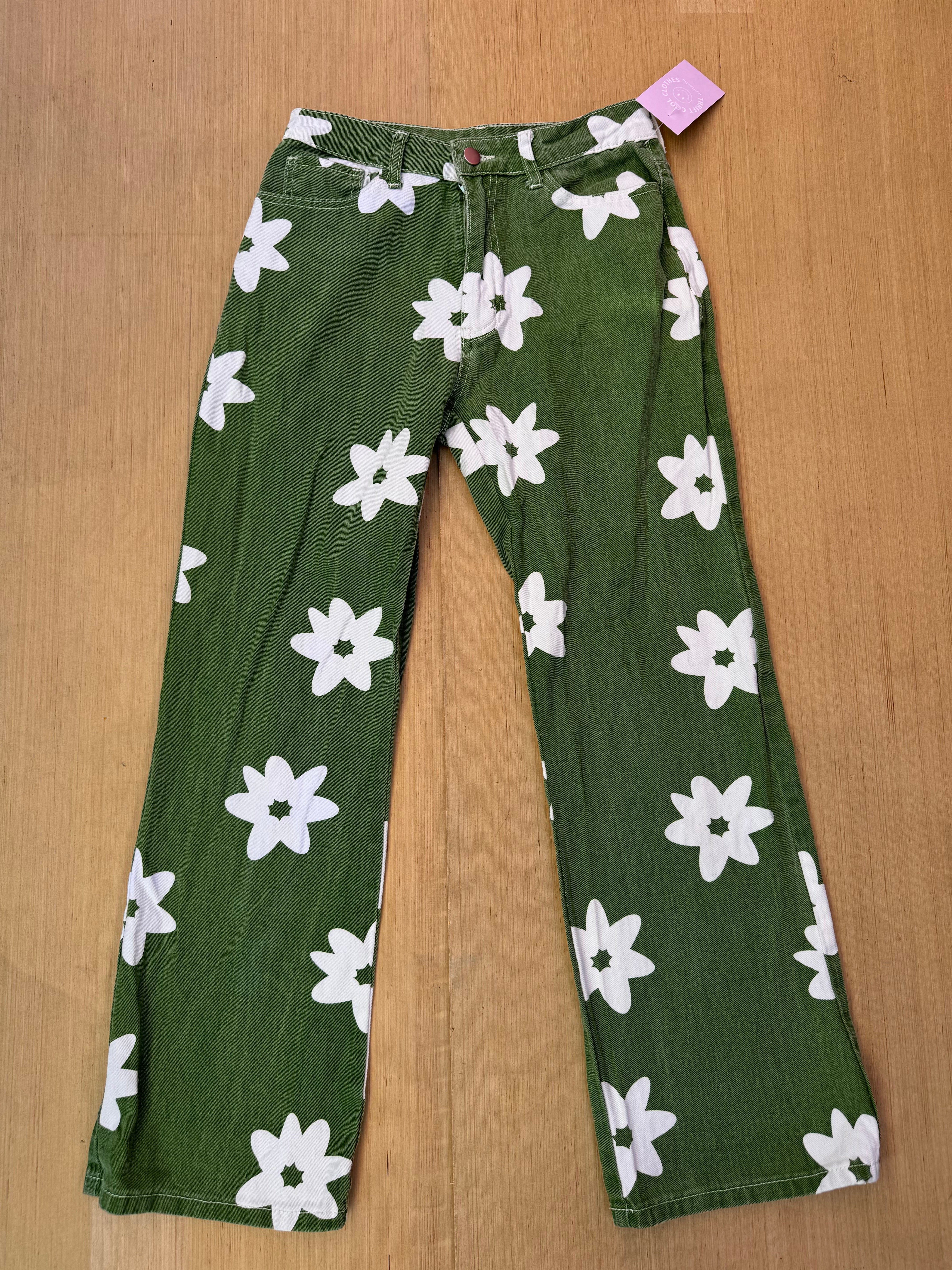 green baevely floral jeans, s