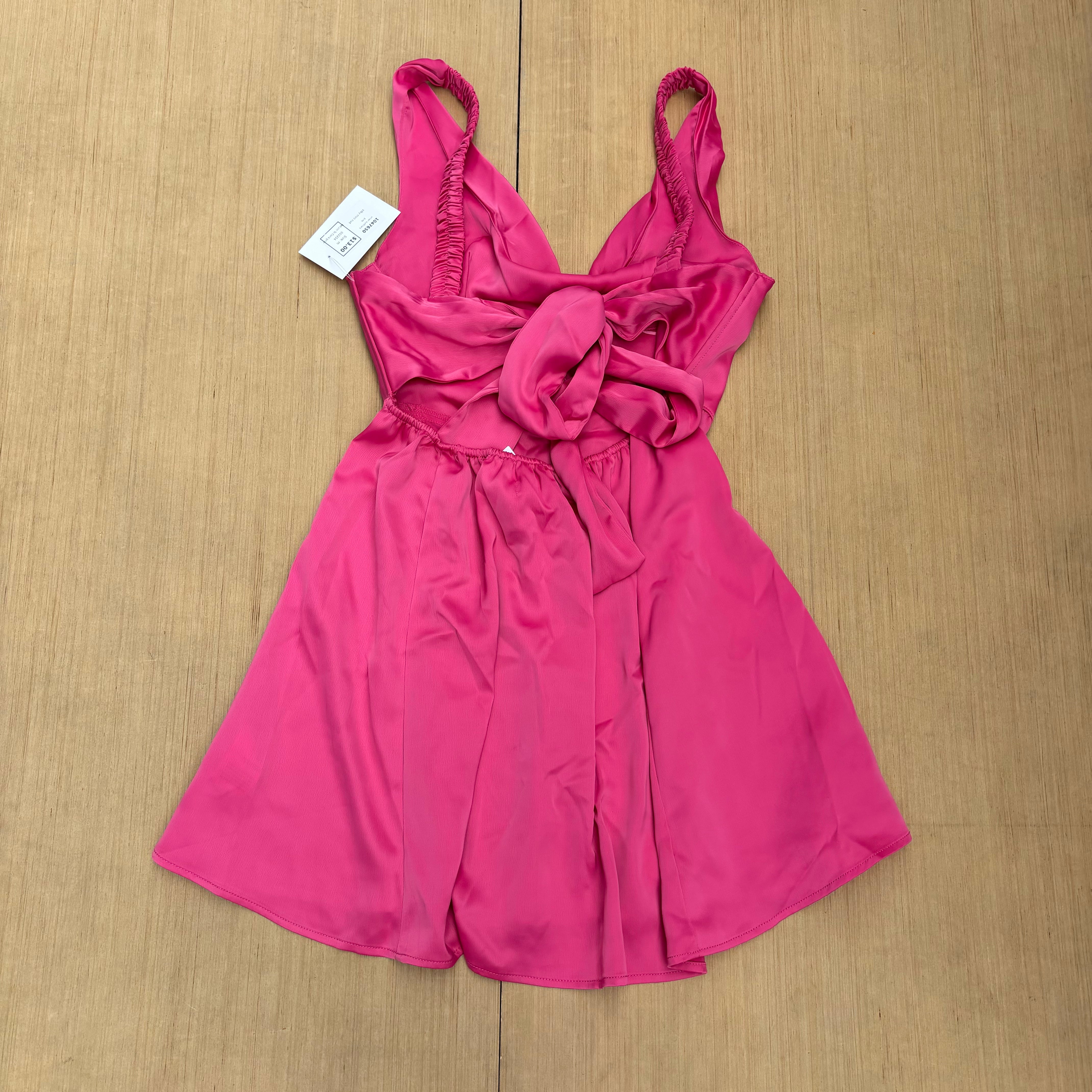 pink urban outfitters silky mini nwt, m