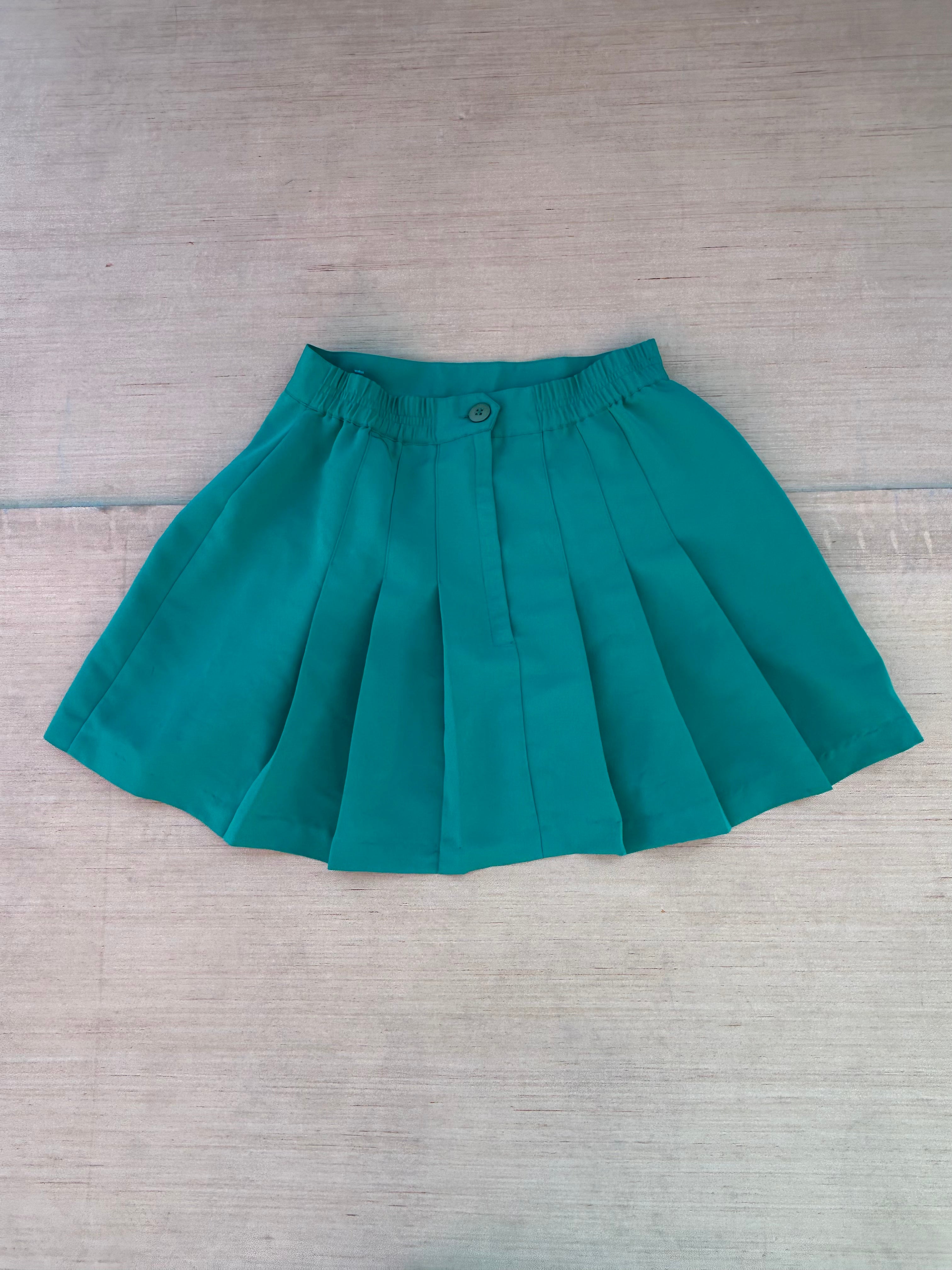 green westbound sport pleated mini, 8