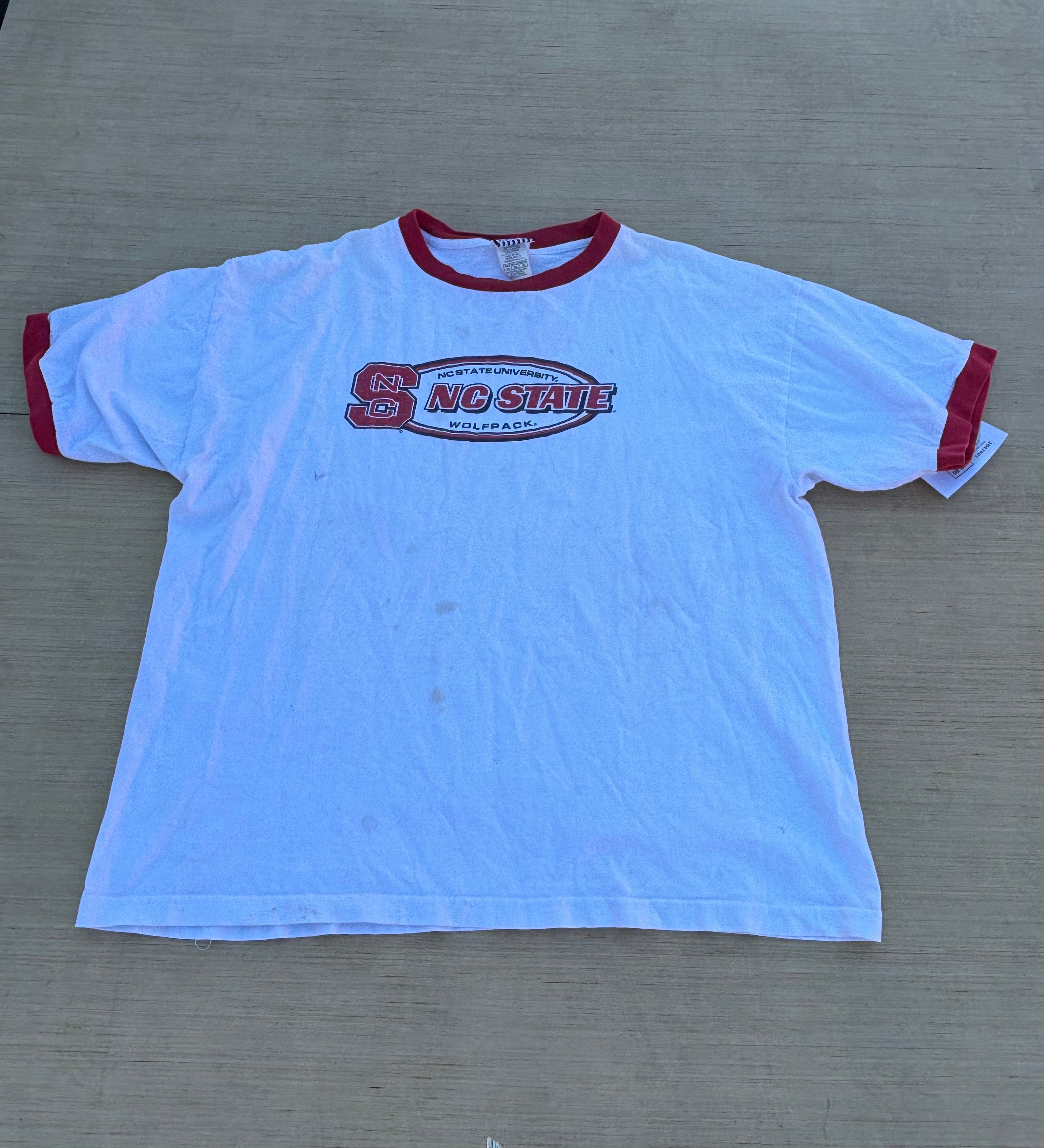 white red foot locker vtg nc state ringer, xl