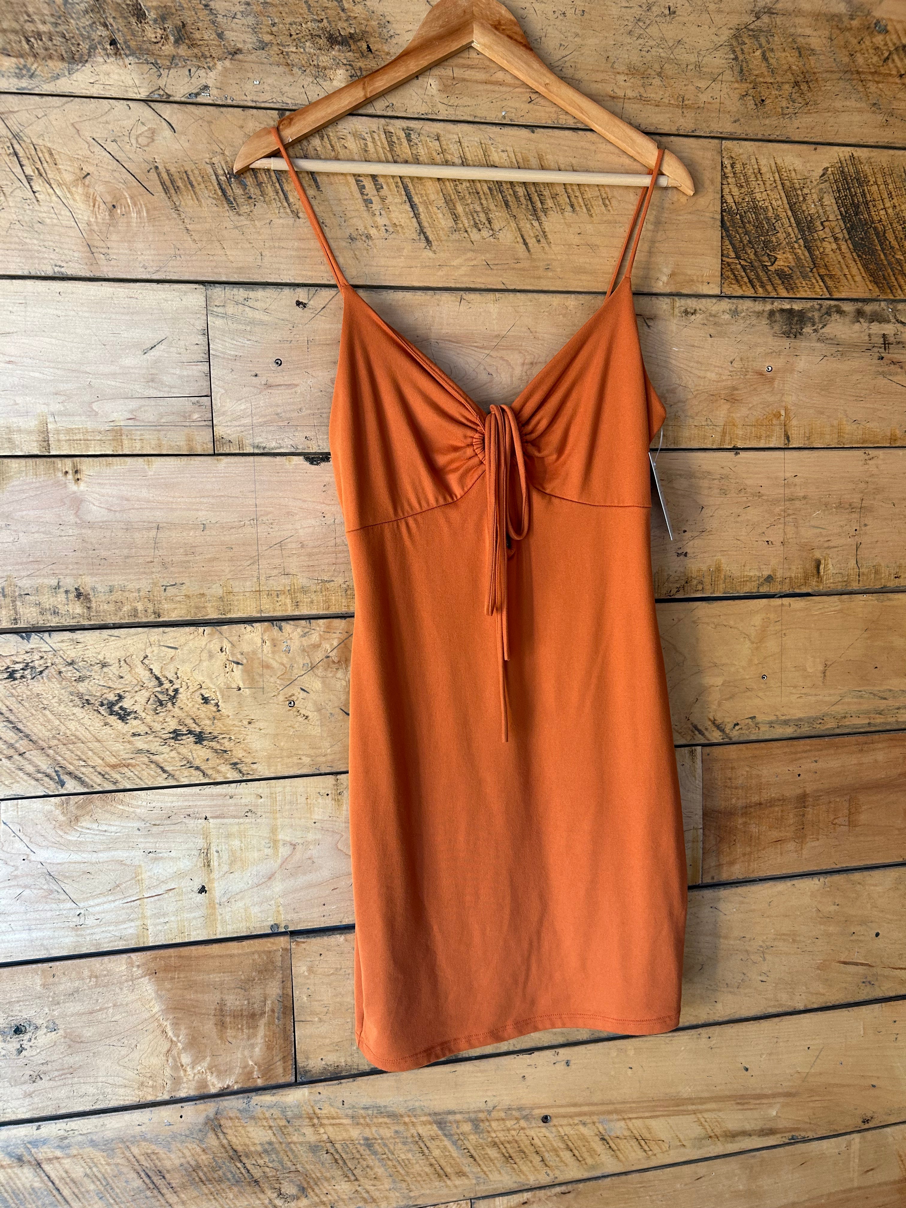 orange pretty elite nwt soft dress w hole