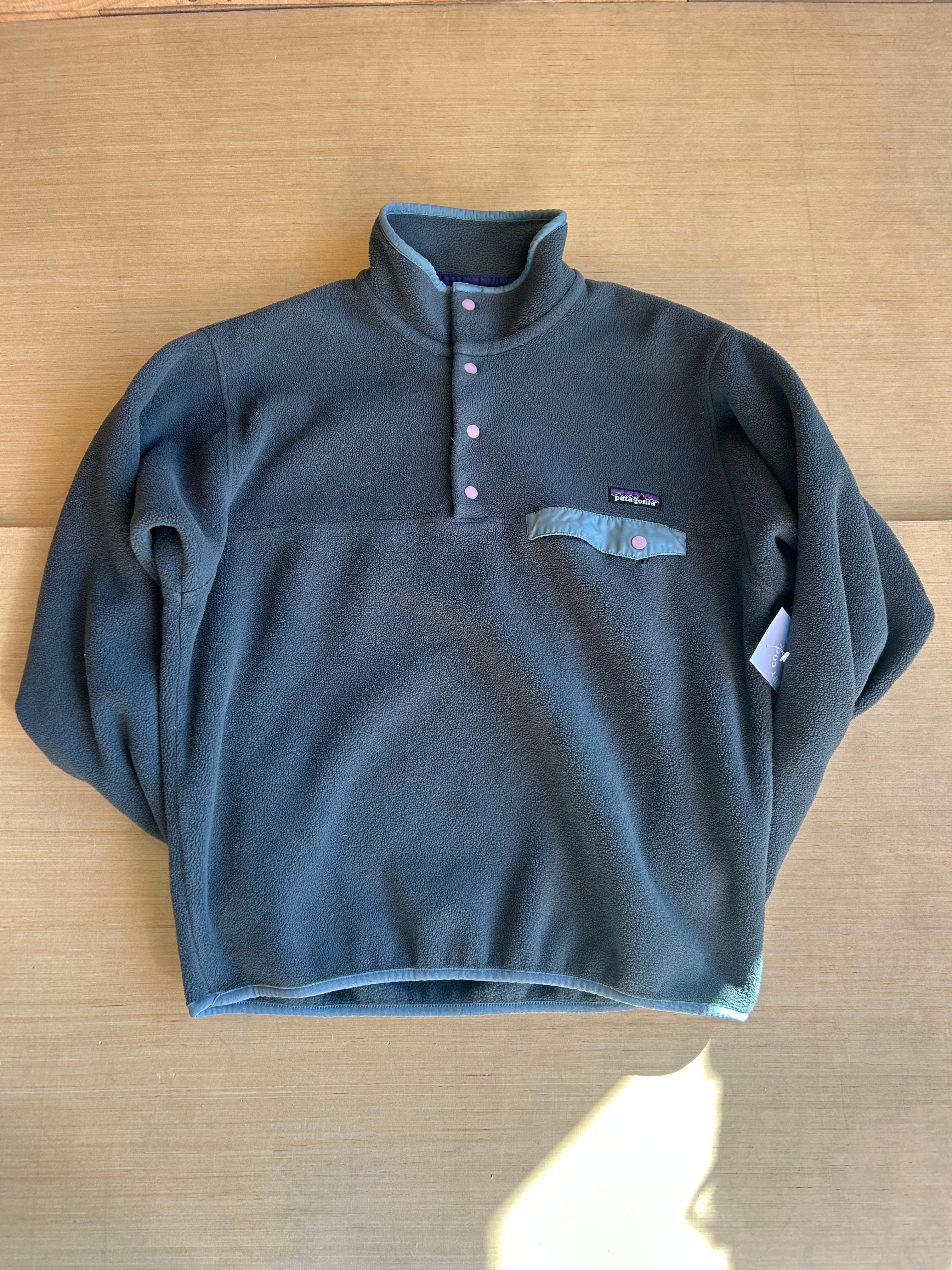 green patagonia fleece, s