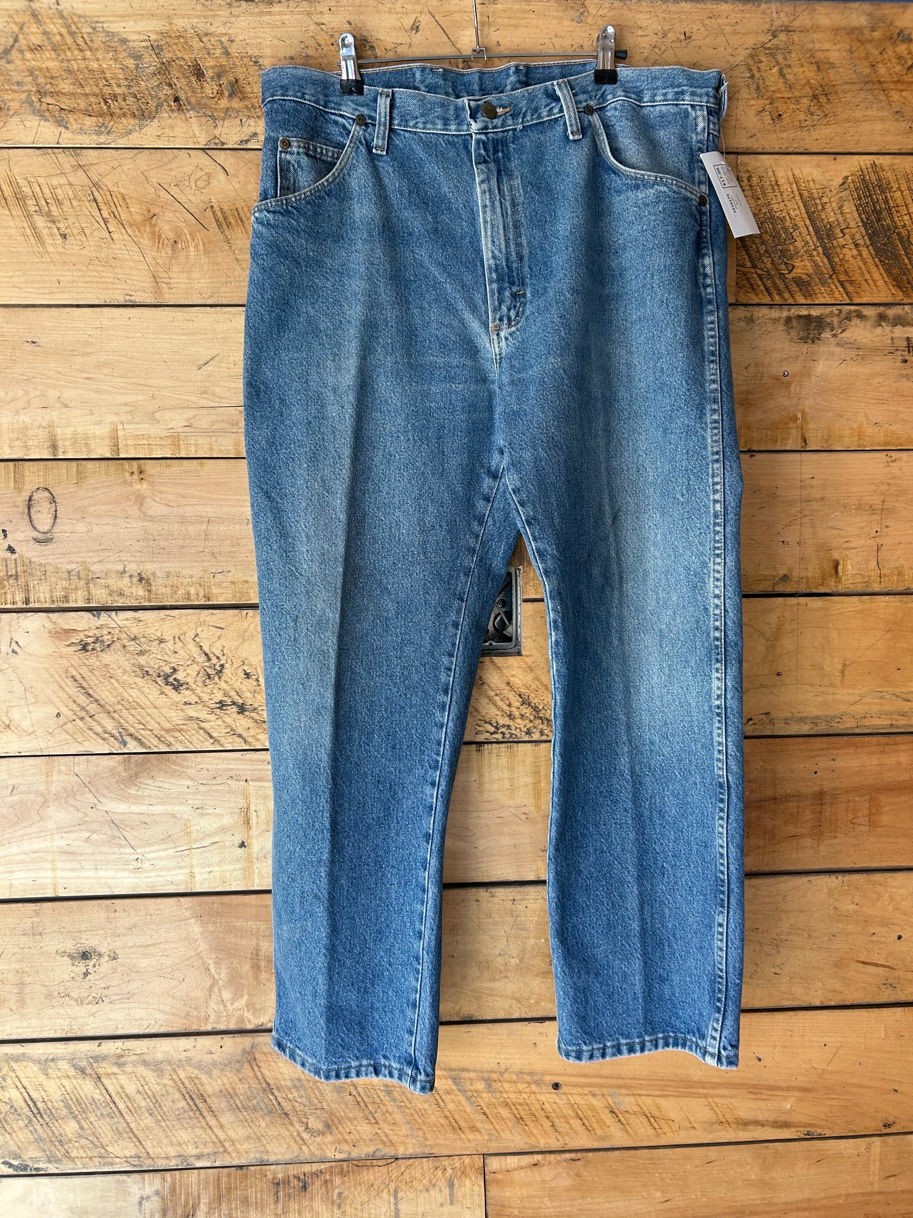 Blue Wrangler Vtg jeans, 38x29