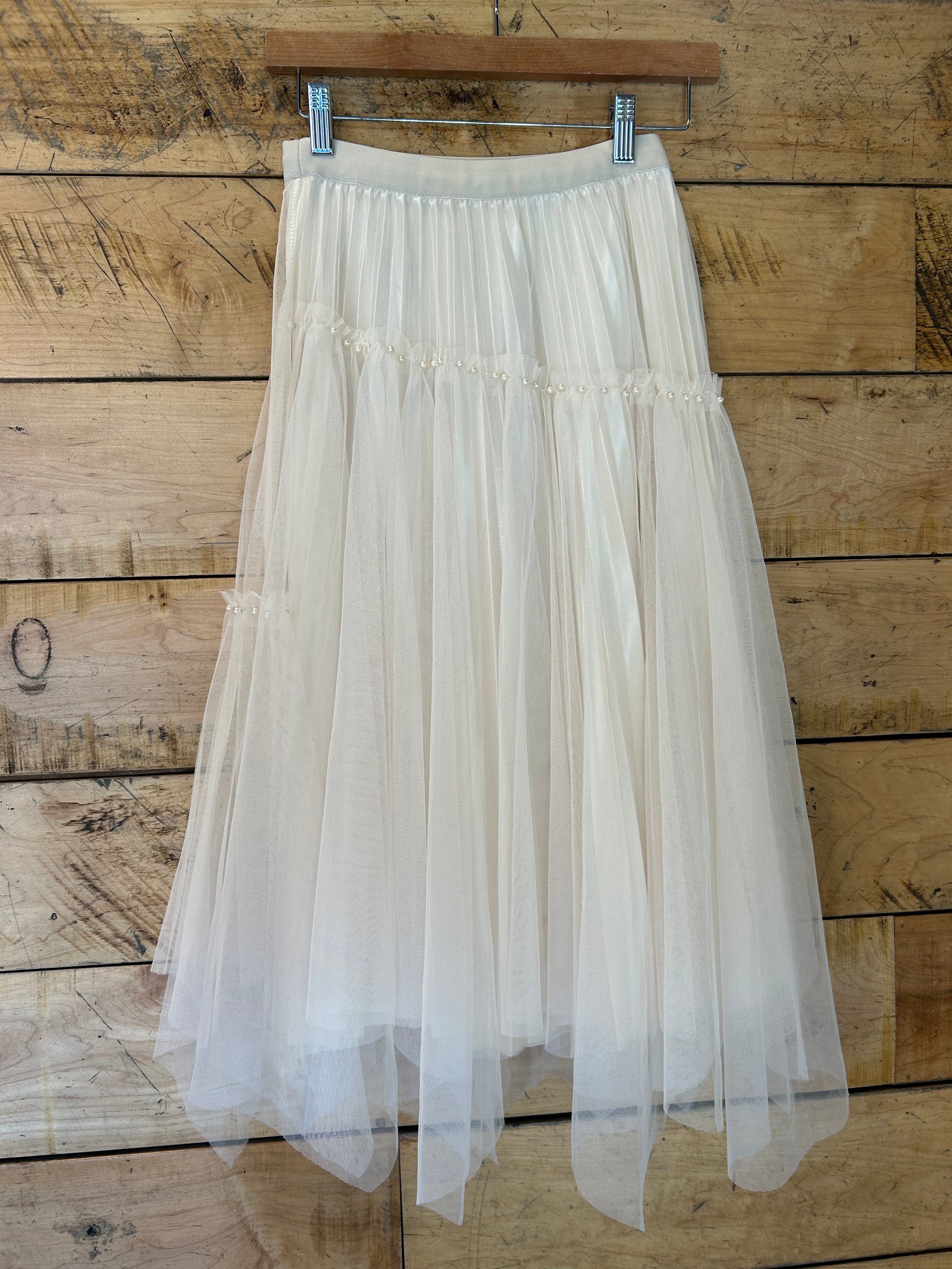 white  pleated tulle pearl skirt, s