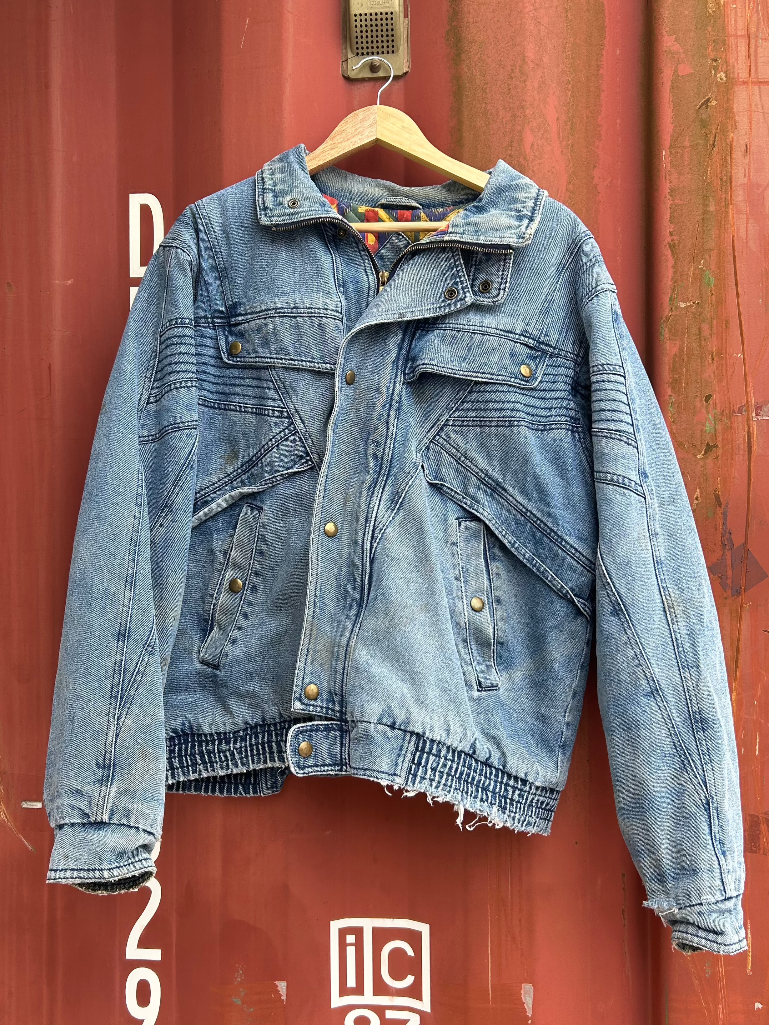 Blue Eagles ridge Liked denim jacket vtg, L