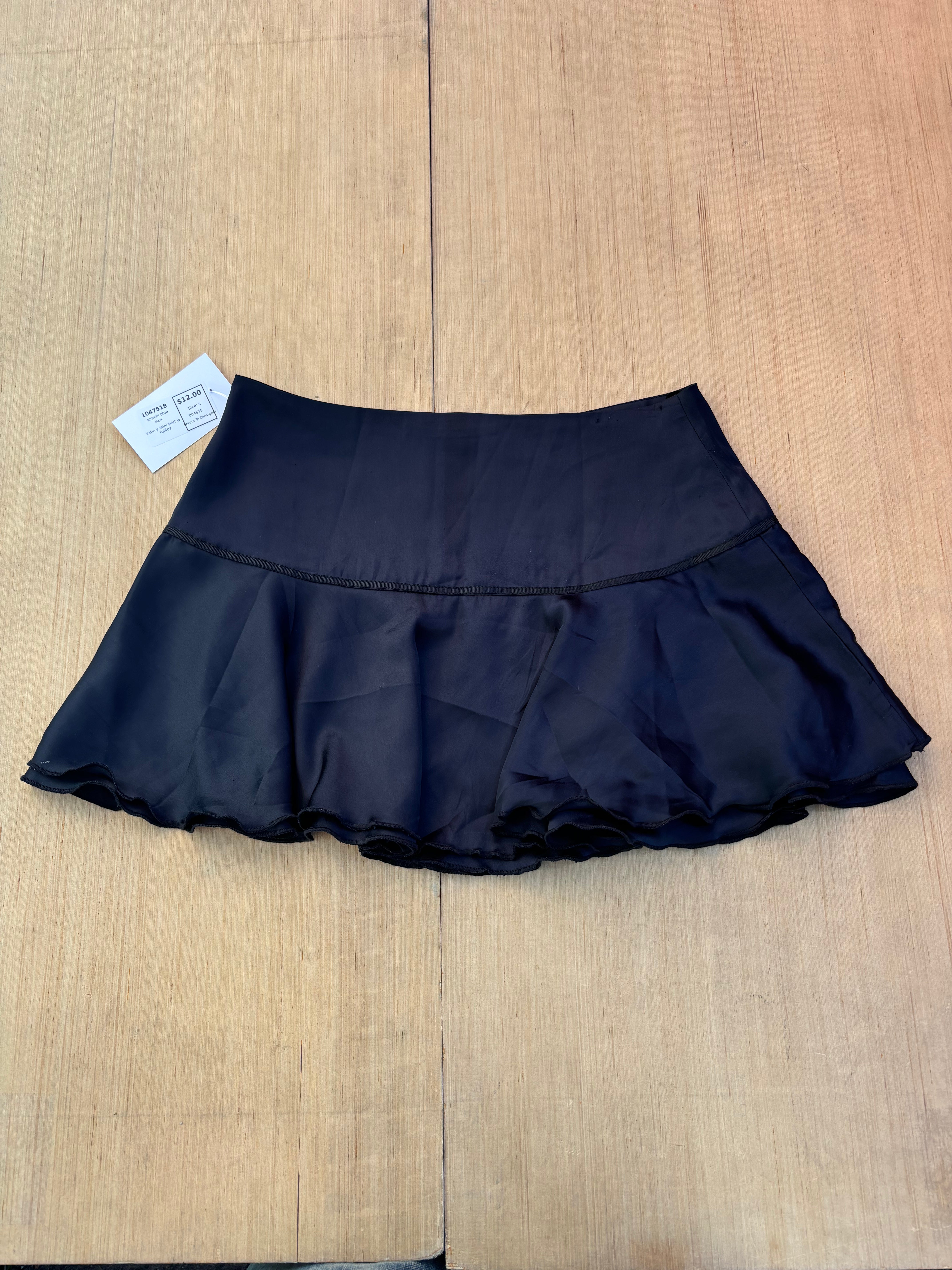 black kimchi blue satin y mini skirt w ruffles, s