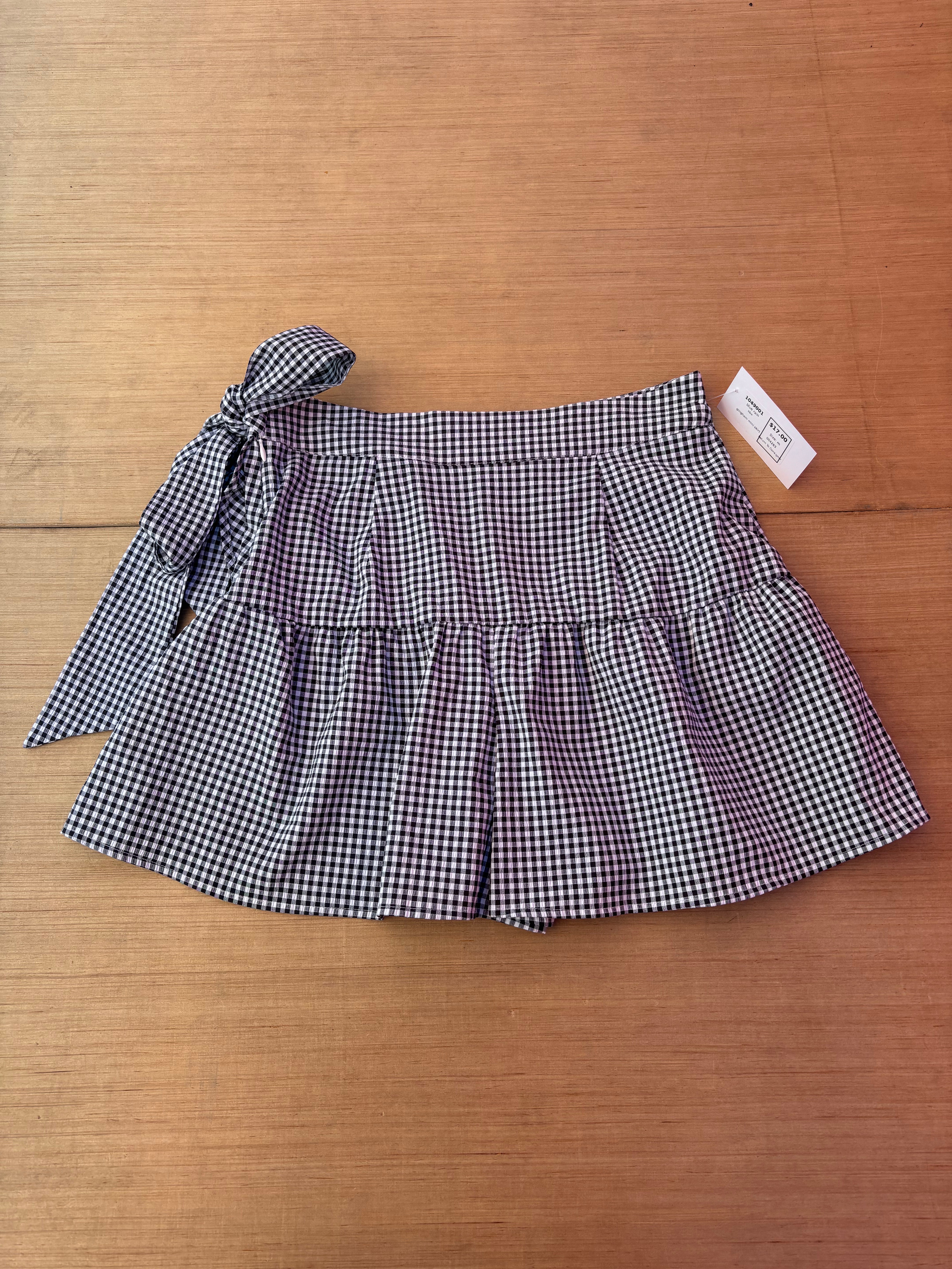 b&w blue rain gingham mini skirt, m